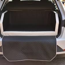 Autohundebett Dual für Kofferraum schwarz-weiß