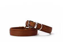 Laden Sie das Bild in den Galerie-Viewer, Halsband &quot;Klassik Soft&quot; Mini cognac
