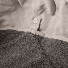 Laden Sie das Bild in den Galerie-Viewer, 2-in-1 Hunde-Tragebeutel und Liegefläche Seoul to go greige