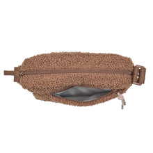 Laden Sie das Bild in den Galerie-Viewer, Leckerlibeutel Teddy-Fleece - Noka, Braun (Limited Edition)