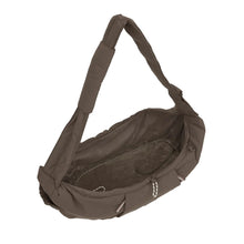 Laden Sie das Bild in den Galerie-Viewer, Hundetragetasche Crinkled - Bara chocolate