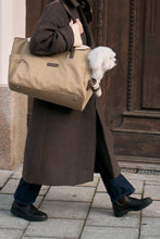 Laden Sie das Bild in den Galerie-Viewer, MiaCara Hundetragetasche Tasca