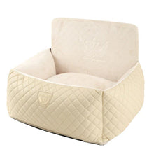Laden Sie das Bild in den Galerie-Viewer, Angione Dog Car Seat #19 beige