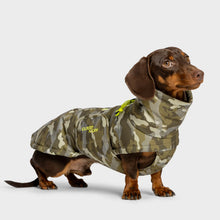 Laden Sie das Bild in den Galerie-Viewer, Cloud7 Hundemantel Dackel Alaska Aktiv Camo
