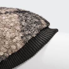 Laden Sie das Bild in den Galerie-Viewer, Cloud7 Hundepullover Dackel Gotland Tartan