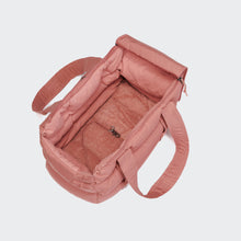 Laden Sie das Bild in den Galerie-Viewer, Cloud7 Hundetasche Montreal Faded Rose