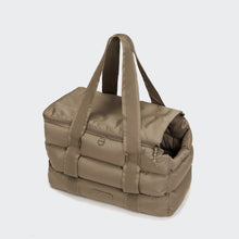 Laden Sie das Bild in den Galerie-Viewer, Cloud7 Hundetasche Montreal Sandy Brown