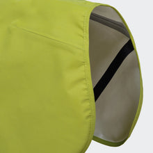 Laden Sie das Bild in den Galerie-Viewer, Cloud7 Hunderegenmantel AKTIV Neon Green/Light Olive