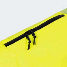 Laden Sie das Bild in den Galerie-Viewer, Cloud7 Hunderegenmantel AKTIV Neon Green/Light Olive