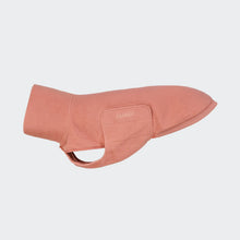 Laden Sie das Bild in den Galerie-Viewer, Cloud7 Hundepullover Fleece Derby 2.0 Faded Rose