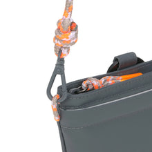 Laden Sie das Bild in den Galerie-Viewer, Leckerlibeutel - Karl, Dunkelgrau