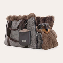 Laden Sie das Bild in den Galerie-Viewer, Leopold´s Finest Hundetasche CosyBag Genf