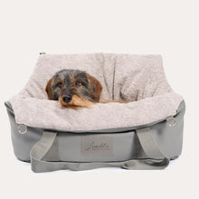 Laden Sie das Bild in den Galerie-Viewer, Leopold´s Finest Hunde-Autositz grau