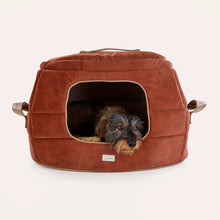Laden Sie das Bild in den Galerie-Viewer, Leopold´s Finest Hundehöhle und Hundebett Aspen Kupferbraun