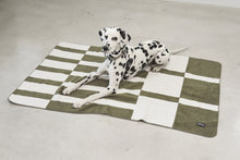 Laden Sie das Bild in den Galerie-Viewer, MiaCara Hundedecke Blocco Grolive/Natur