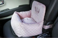 Laden Sie das Bild in den Galerie-Viewer, Angione Dog Car Seat #505 pink