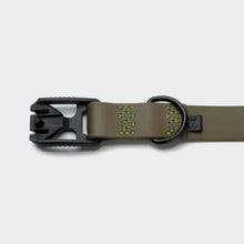 Laden Sie das Bild in den Galerie-Viewer, Cloud7 Hundehalsband BioThane Ipanema Olive-Neongreen