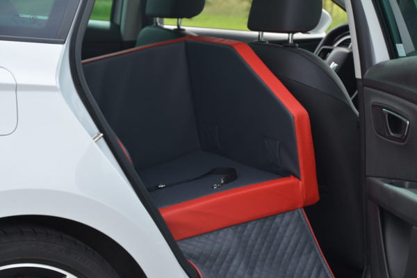 Rücksitz Autobett Dual schwarz-rot