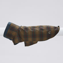 Laden Sie das Bild in den Galerie-Viewer, Cloud7 Hundemantel Brooklyn - Waxed Tartan